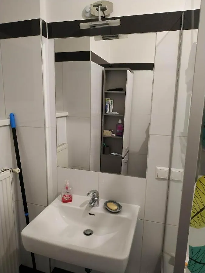 Homestay Cozy Room In Ottakring Vienna